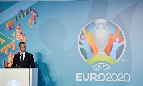 За два месяца до Евро-2020: пустят ли фанатов, где отменятся ограничения, какие города не примут турнир