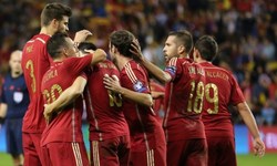 Испания и Швейцария вышли на Евро-2016. Агуэро получил тяжелую травму